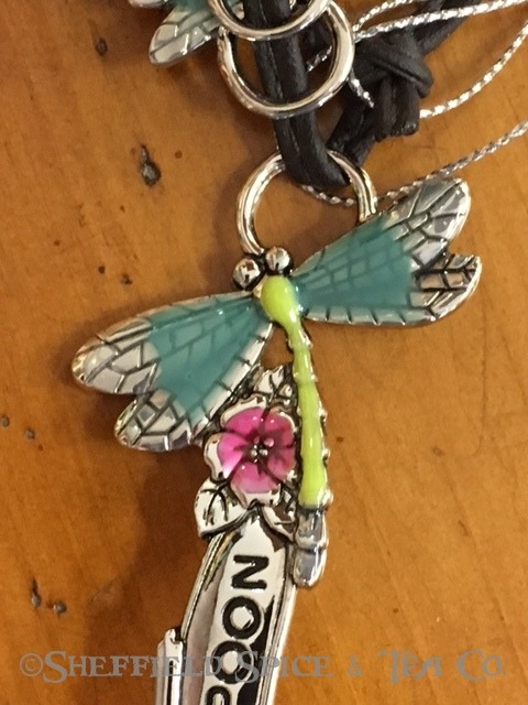 Dragonfly Measuring Spoons detail 1