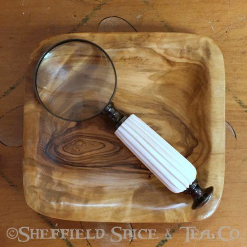 magnifying glass small carved column