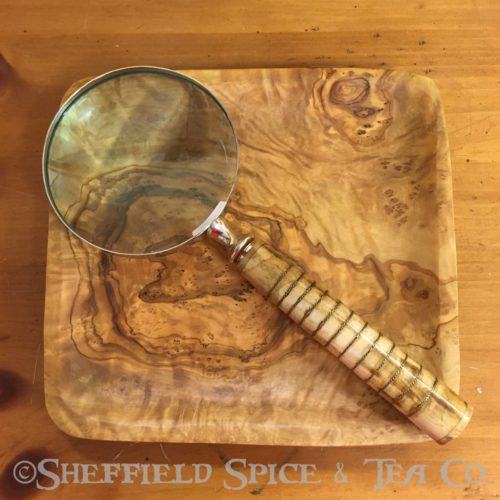 magnifying glass straight wood